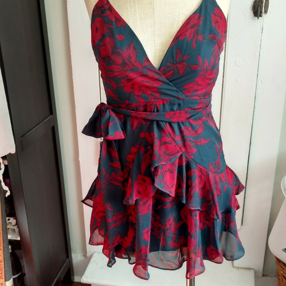 Selfie Leslie Ruffle Dress